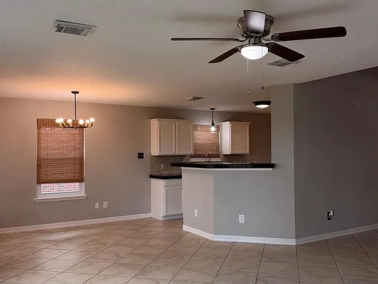 4707 E Parma Dr — Photo 15