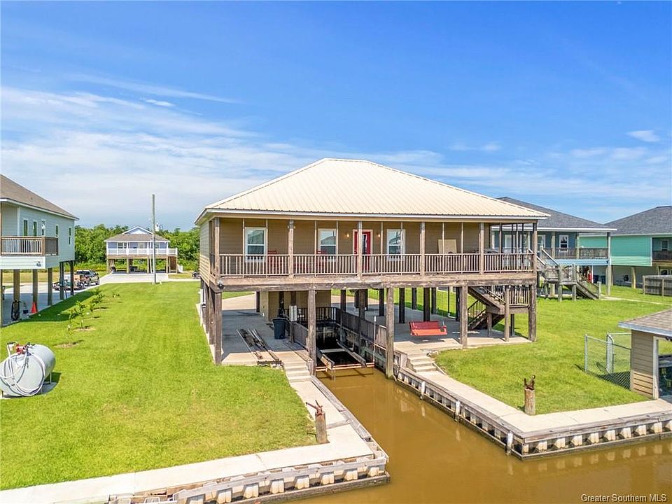 1st image of 368 Angler Bay Dr