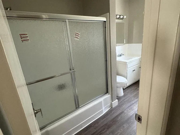822 N Austin Ave — Photo 9