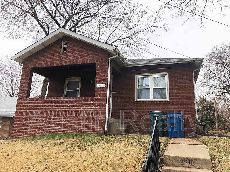 1st image of 2518 Circle Dr
