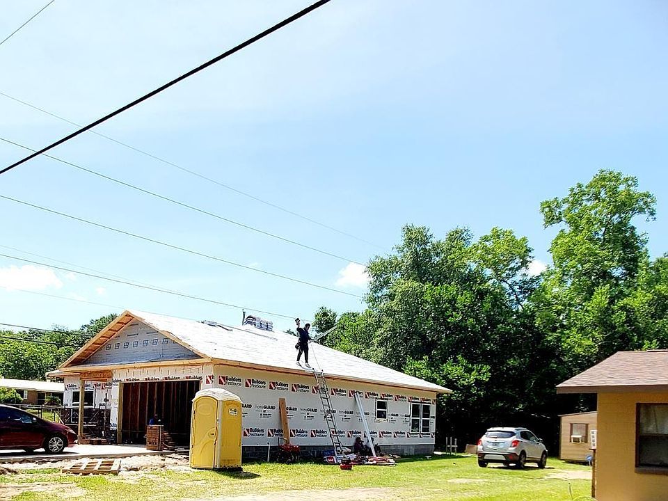 2nd image of 1251 Lepley Rd