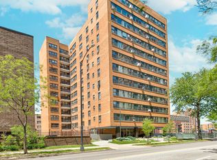 6118 N Sheridan Rd APT 506, Chicago, IL 60660