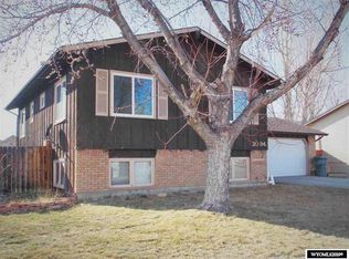 2094 Fontenelle St, Casper, WY 82604