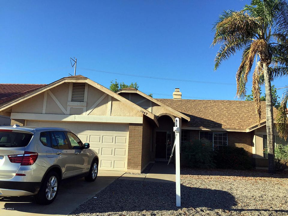 1st image of 1042 E Vaughn Ave