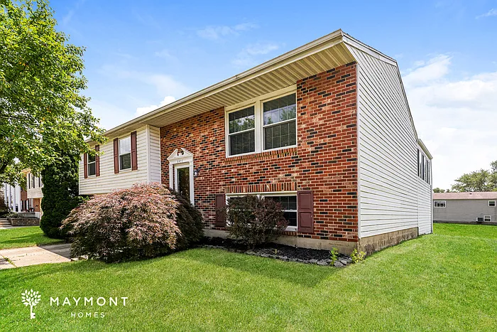6477 Burkwood Dr — Photo 1