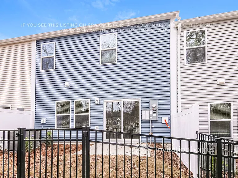 832 Hilton Park Loop — Photo 18