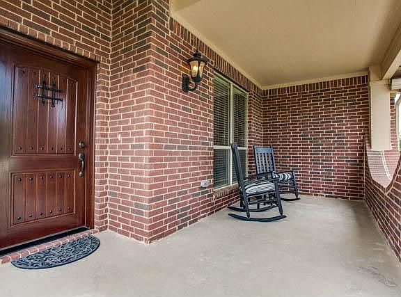 2nd image of 4310 Glen Haven Ln