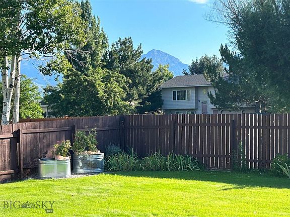 5th image of 3160 E Hollyhock Dr
