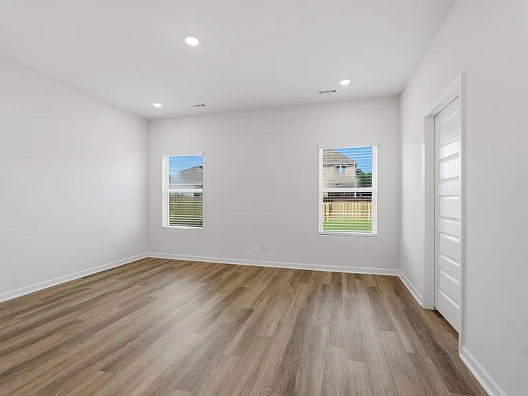 6141 Feather Way SE — Photo 10