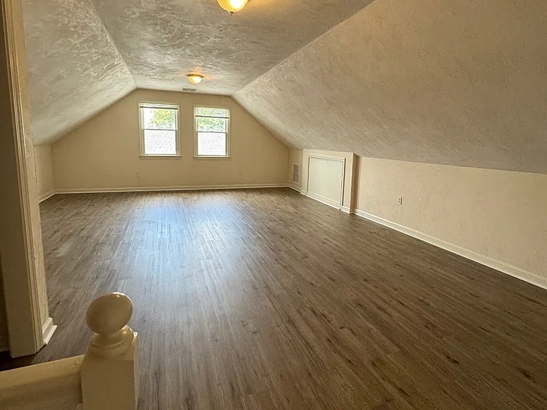 157 Summer St #1 — Photo 17