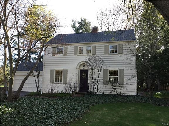2nd image of 211 Ledyard Ave