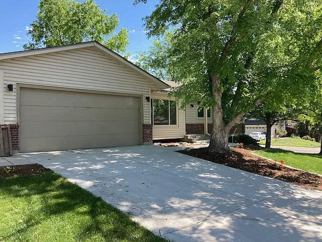 4 bed, 3000 sqft, $4,195 — Photo 3
