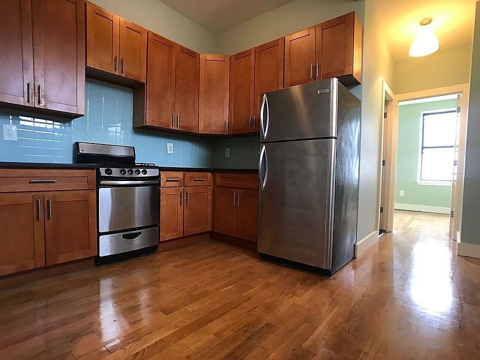 1st image of 921 Broadway #4A