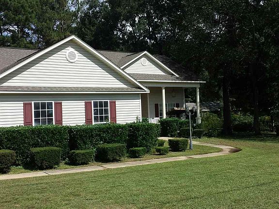 2nd image of 137 White Rd