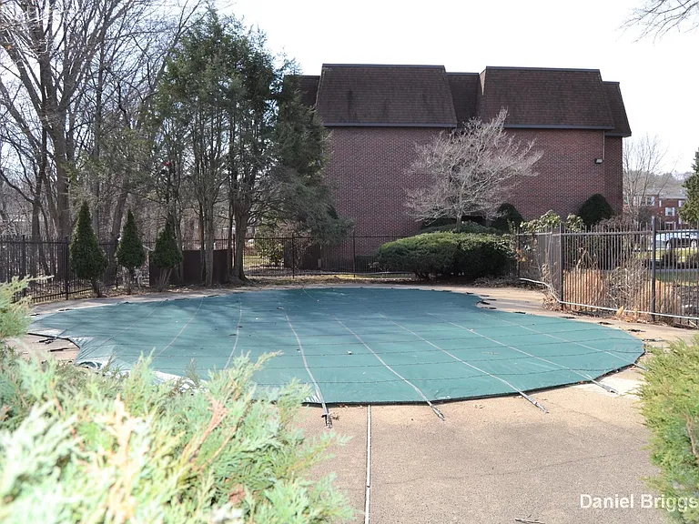 140 Kenrick St #4 — Photo 14