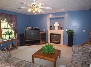 4th image of 56970 Wild Heather Dr