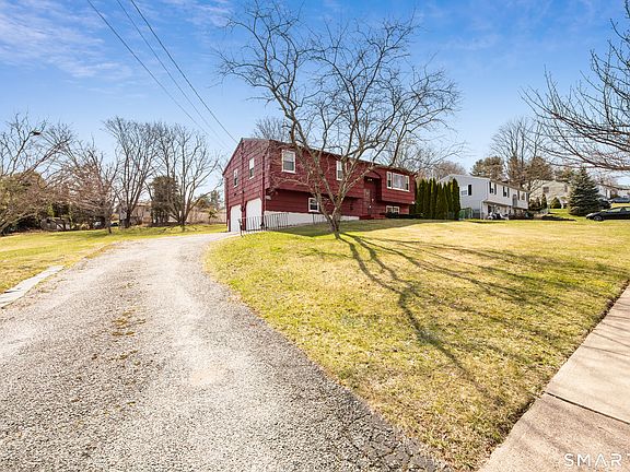 3rd image of 5 Cornwell Road