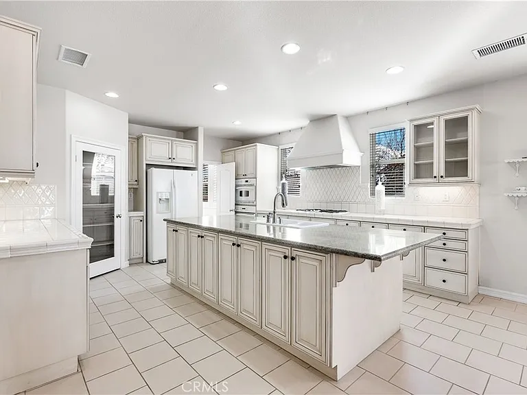 3037 W Avenue M4 — Photo 20