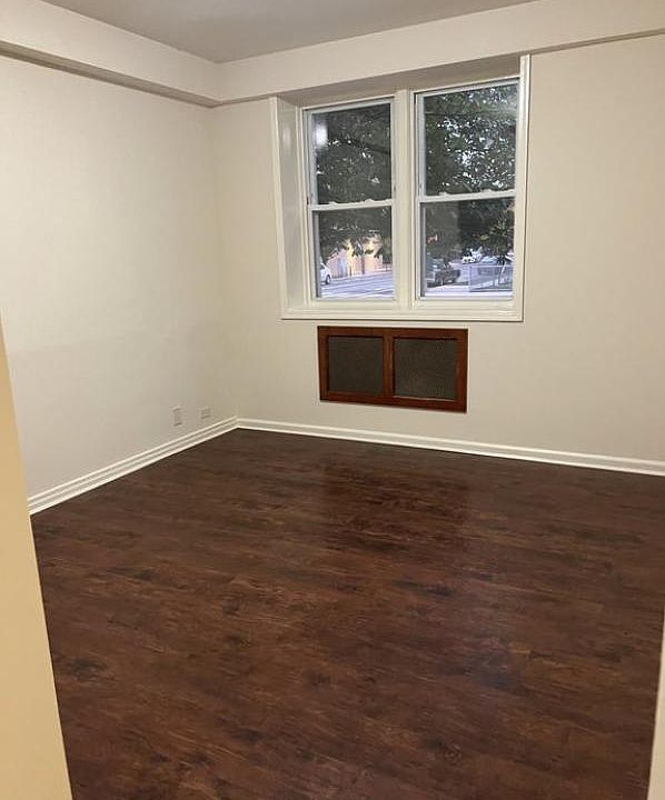 2nd image of 194 Vanderbilt Ave #C