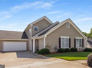 855 Camry Cir, Dallas, GA 30157