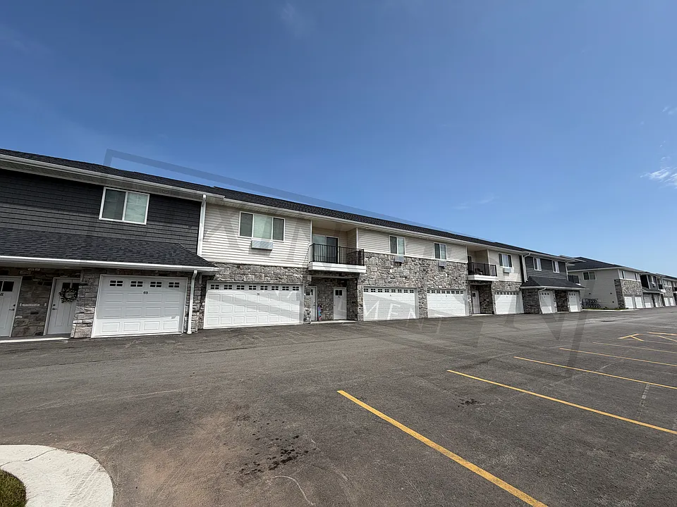 2014 E Golden Gate Dr #135