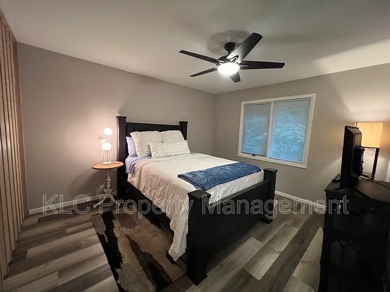 3805 Maquoketa Dr — Photo 12