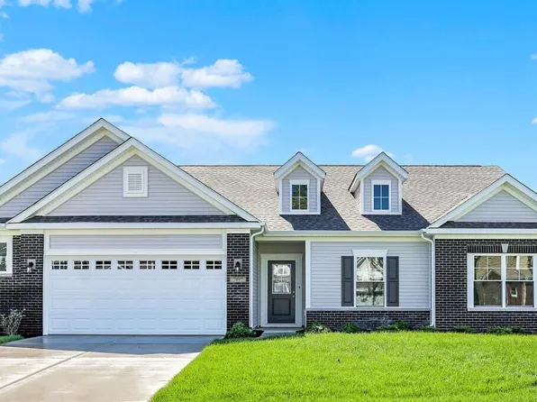 7097 Jackson Dr, Cumberland, IN 46229