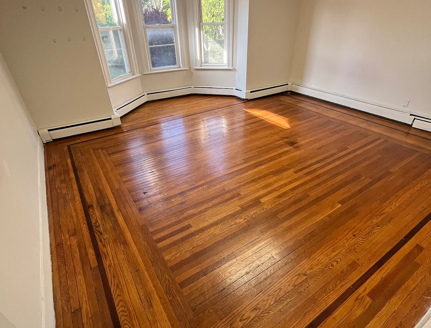 4 bed, 2200 sqft, $2,000 — Photo 2