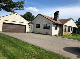 13031 Madison Rd, Middlefield, OH 44062