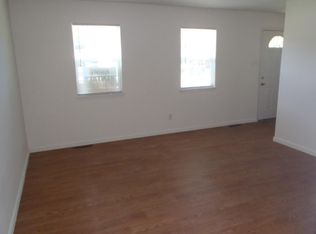 19 Curlew Cir, Newark, DE 19702