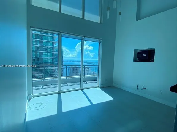 60 SW 13th St APT 3606, Miami, FL 33130