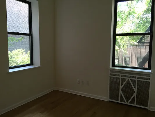 Rented by Peter Ashe | media 1