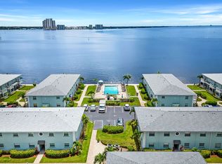 3344 N Key Dr APT M6, North Fort Myers, FL 33903
