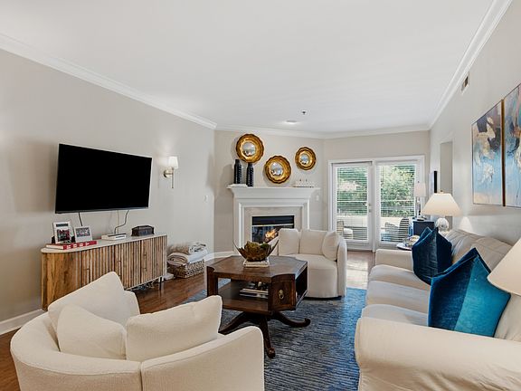 5th image of 3818 W End Ave APT 209