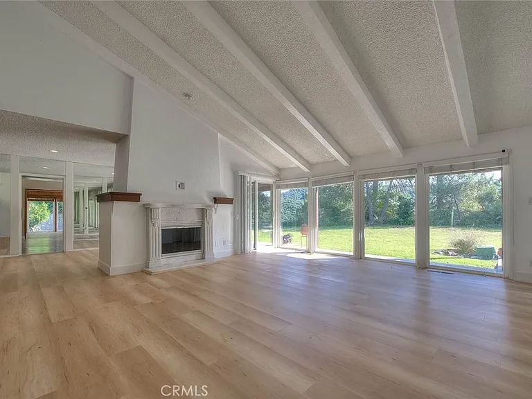 16612 Park Lane Cir — Photo 5