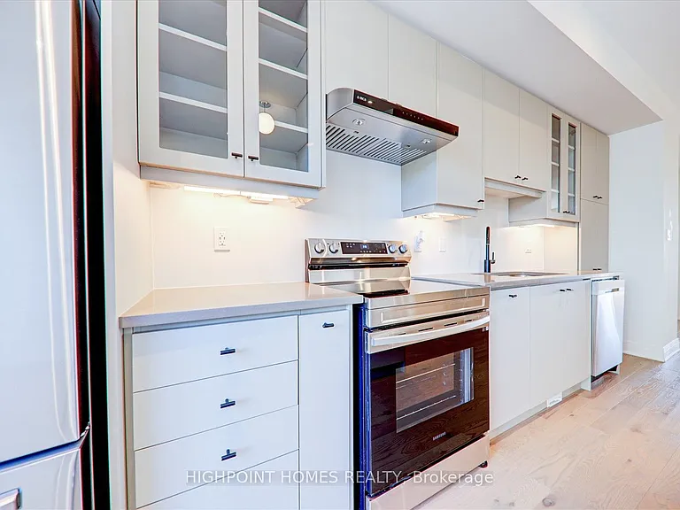 641 Port Darlington Rd #20 — Photo 23