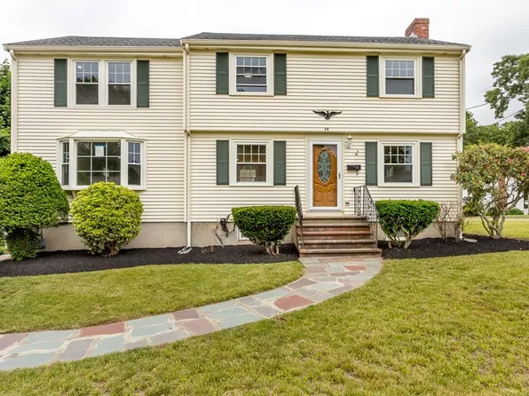 28 Patriots Dr, Canton, MA 02021