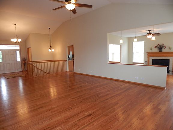 5th image of 12713 Grande Poplar Cir