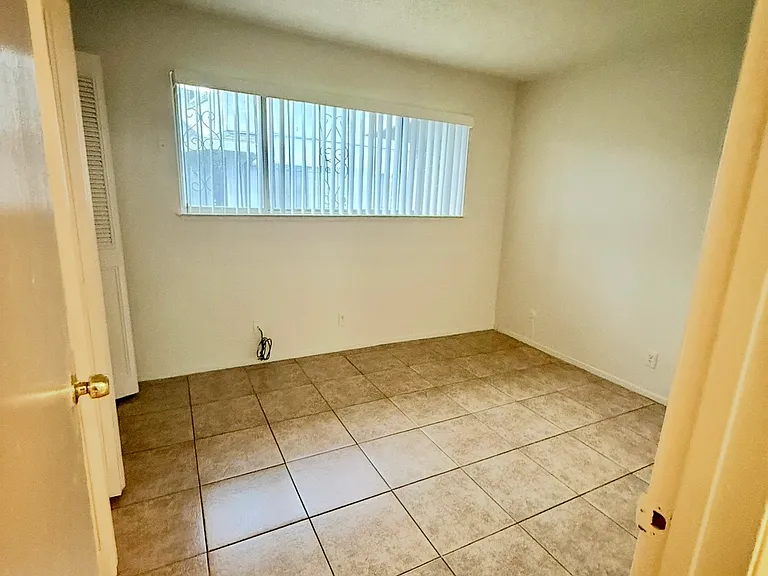 4479 La Cresta Way #1 — Photo 13