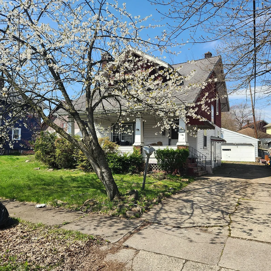 2317 Bellfield Ave photo 1