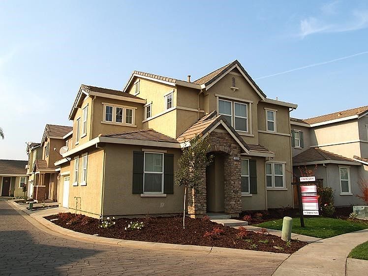 1st image of 2509 Cottage Pointe Dr