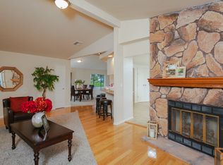 2292 Lindsay Dr, Carlsbad, CA 92008