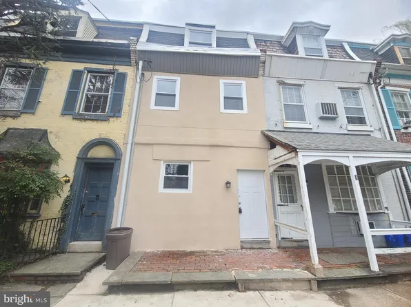 45 E School House Ln, Philadelphia, PA 19144