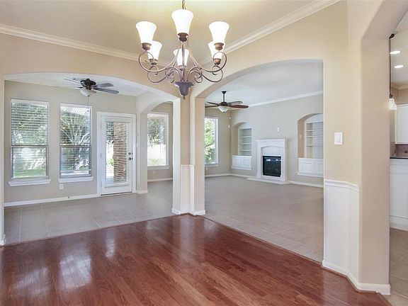 2nd image of 20909 Waldridge Oak Ln