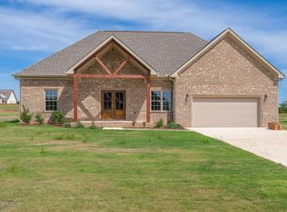 251 Hummingbird Way, Killen, AL 35645