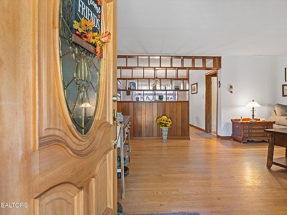 5th image of 4114 Raven Dr
