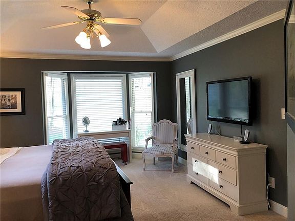 2nd image of 716 Trickum Valley Dr