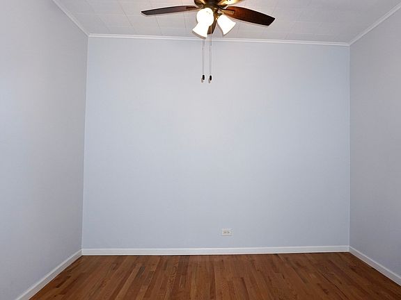 4th image of 30-24 33rd St #3