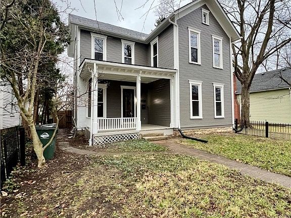 3rd image of 610 S Main St