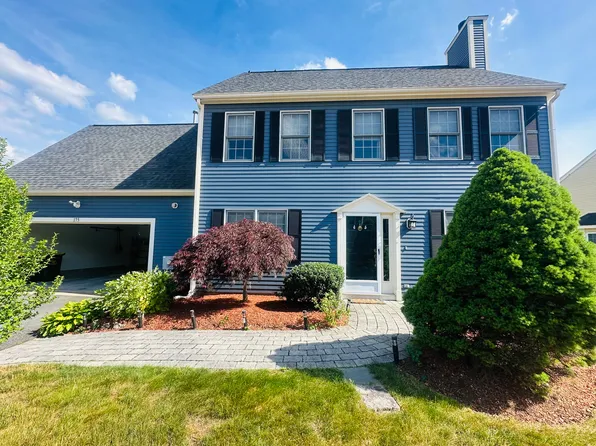 175 Clear Pond Dr, Walpole, MA 02081